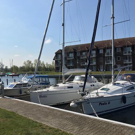 Blick Auf Yachthafen An Der Ostsee Ueckermünde Esterno foto