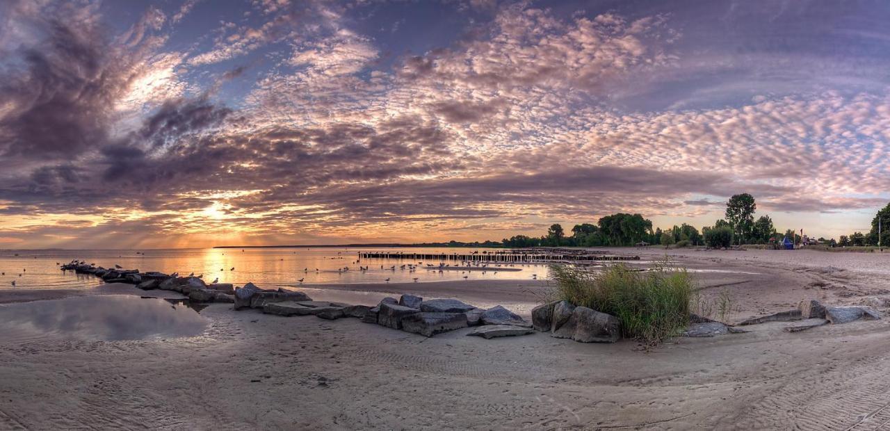 Blick Auf Yachthafen An Der Ostsee Ueckermünde Esterno foto